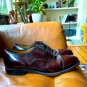 Beautiful red/brown Johnson & Murphy size 13 shoe.